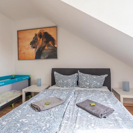 Gemuetliche Dachgeschosswohnung -Waldstrassenviertel Λειψία Εξωτερικό φωτογραφία